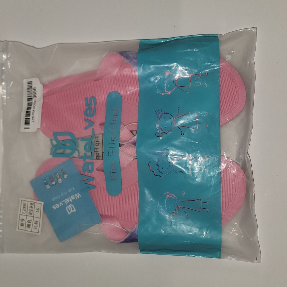 Watelves kids flip flops